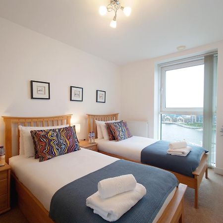London Excel Stays - Three Bed Serviced Apartment Zewnętrze zdjęcie