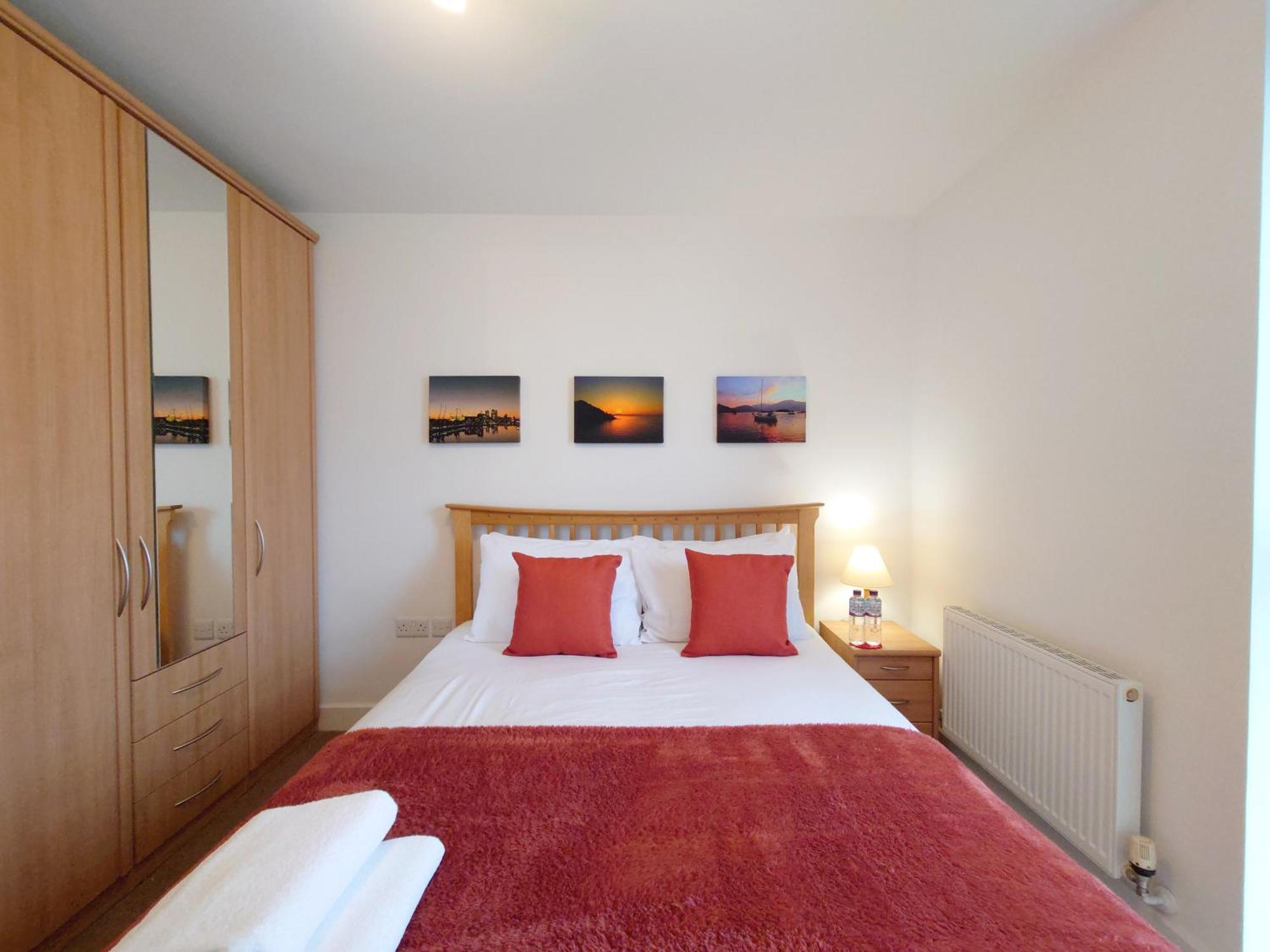 London Excel Stays - Three Bed Serviced Apartment Zewnętrze zdjęcie