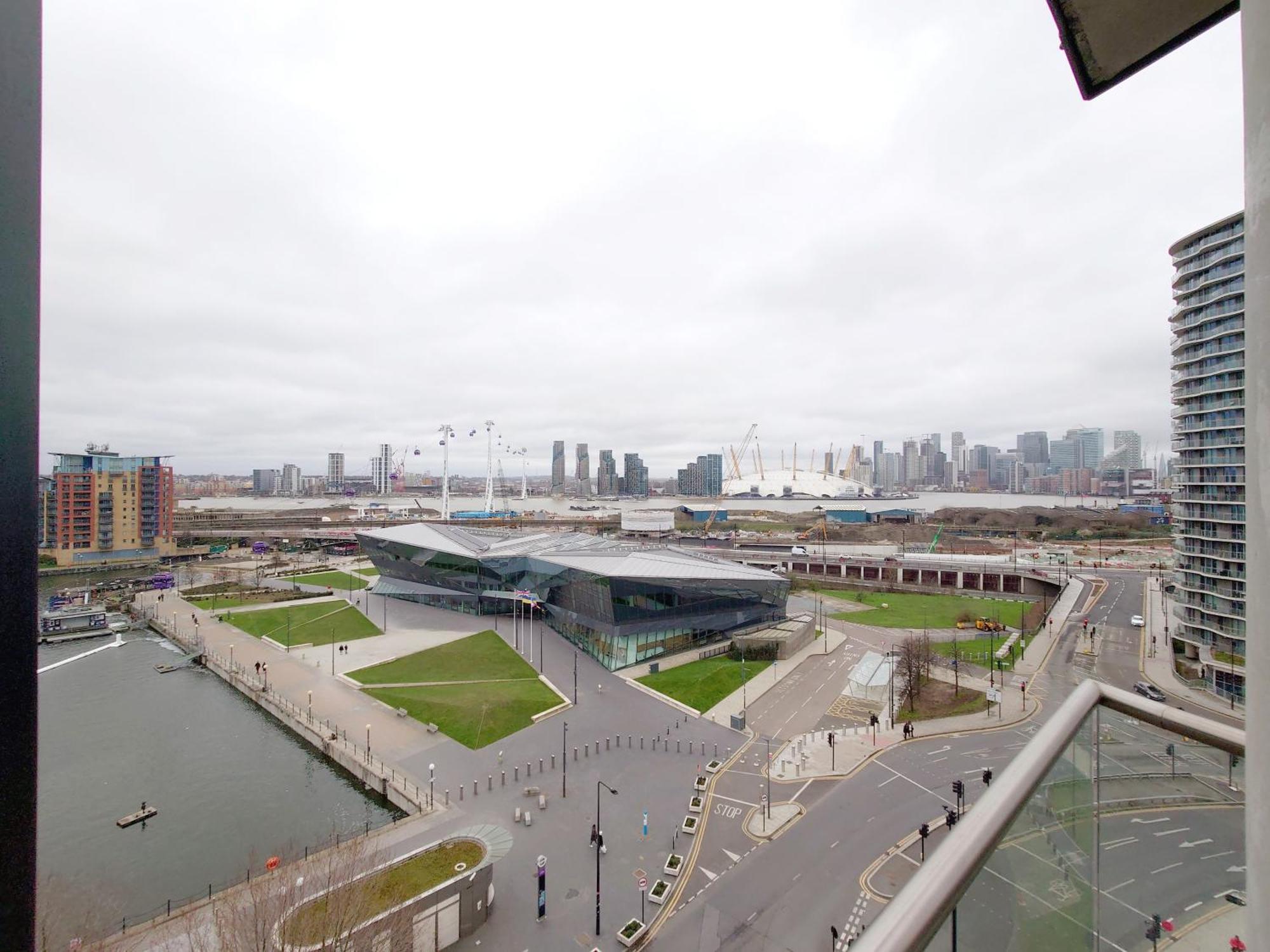 London Excel Stays - Three Bed Serviced Apartment Zewnętrze zdjęcie